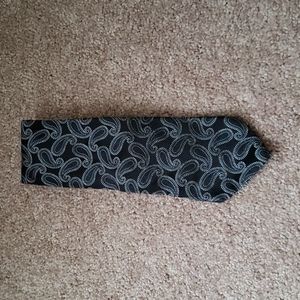 Tommy HILFIGER Black Paisley print tie